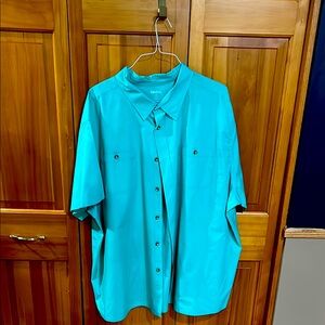 Men's Green Shirt